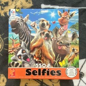 550 pieces selfies puzzle